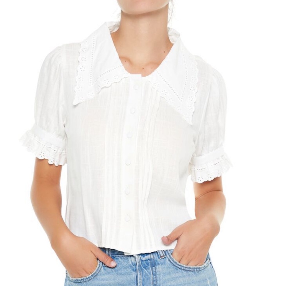 NWT Peter Pan Collar Blouse